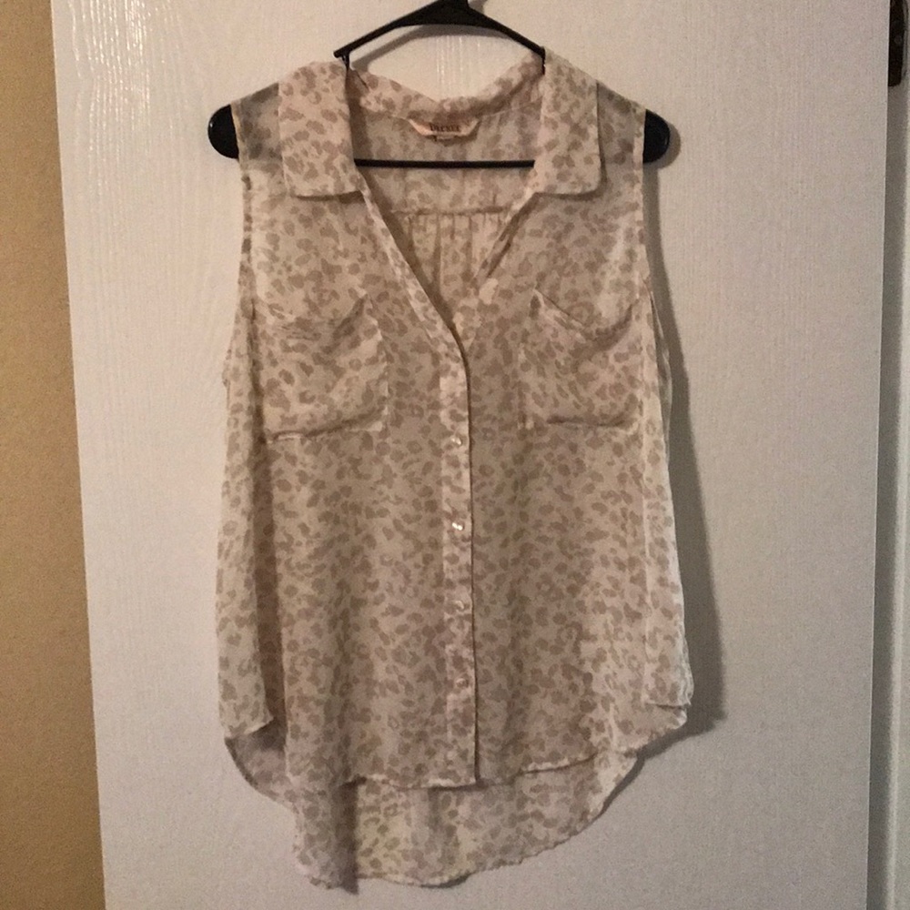 Women's blouse